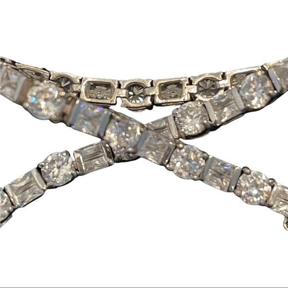 ✅ SOLD ✅ TENNIS BRACELET Gorgeous Sterling Silver & CZ 7.5” - Picture 9 of 16